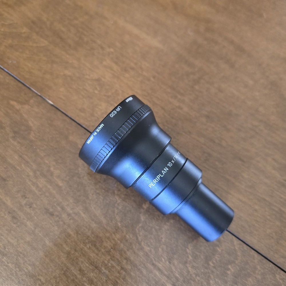 Nikon UR-E20 10x Microscope Eyepiece for Biological Laboratory