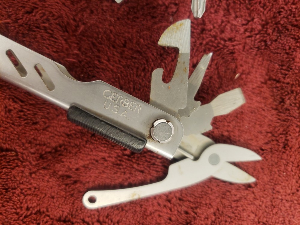 🔪🔪🔪 Gerber Multi Tool Needlenose MP400 with scissors 4sw