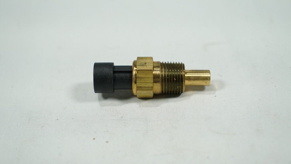 Delphi TS10032 Engine Coolant Temperature Sensor New in Box