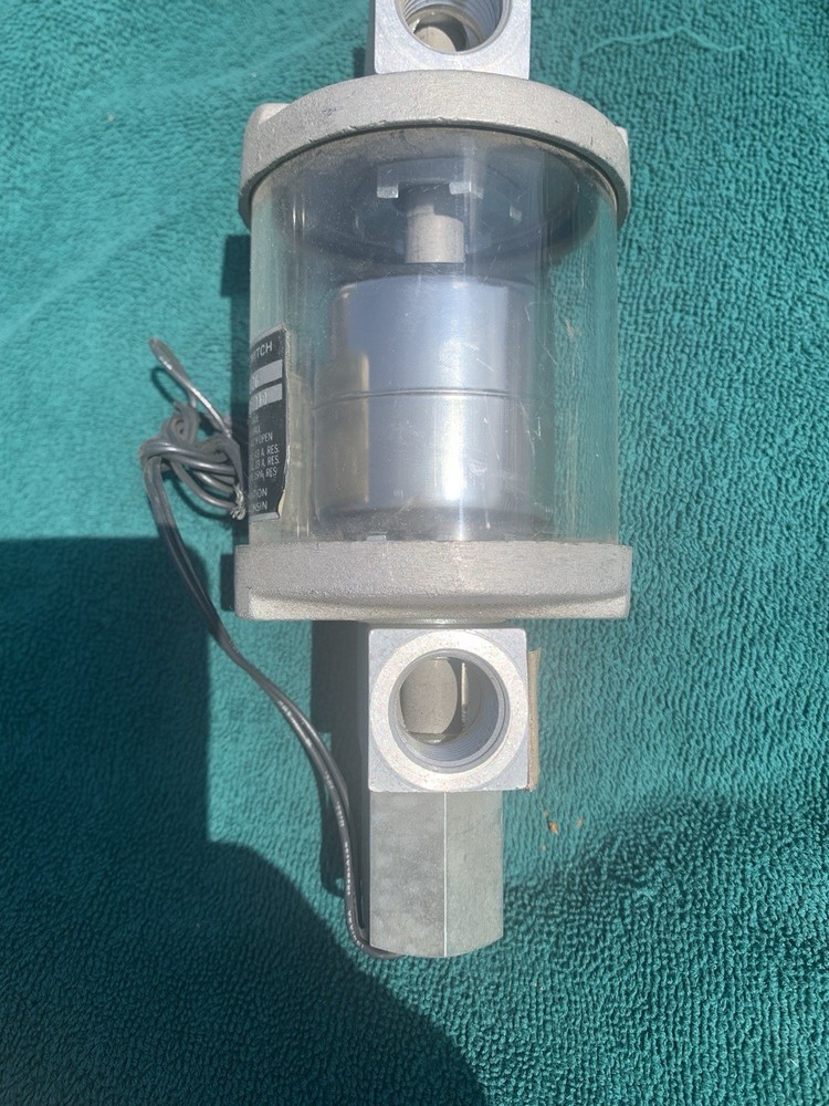 Manitowoc Liquid Level-A-3136