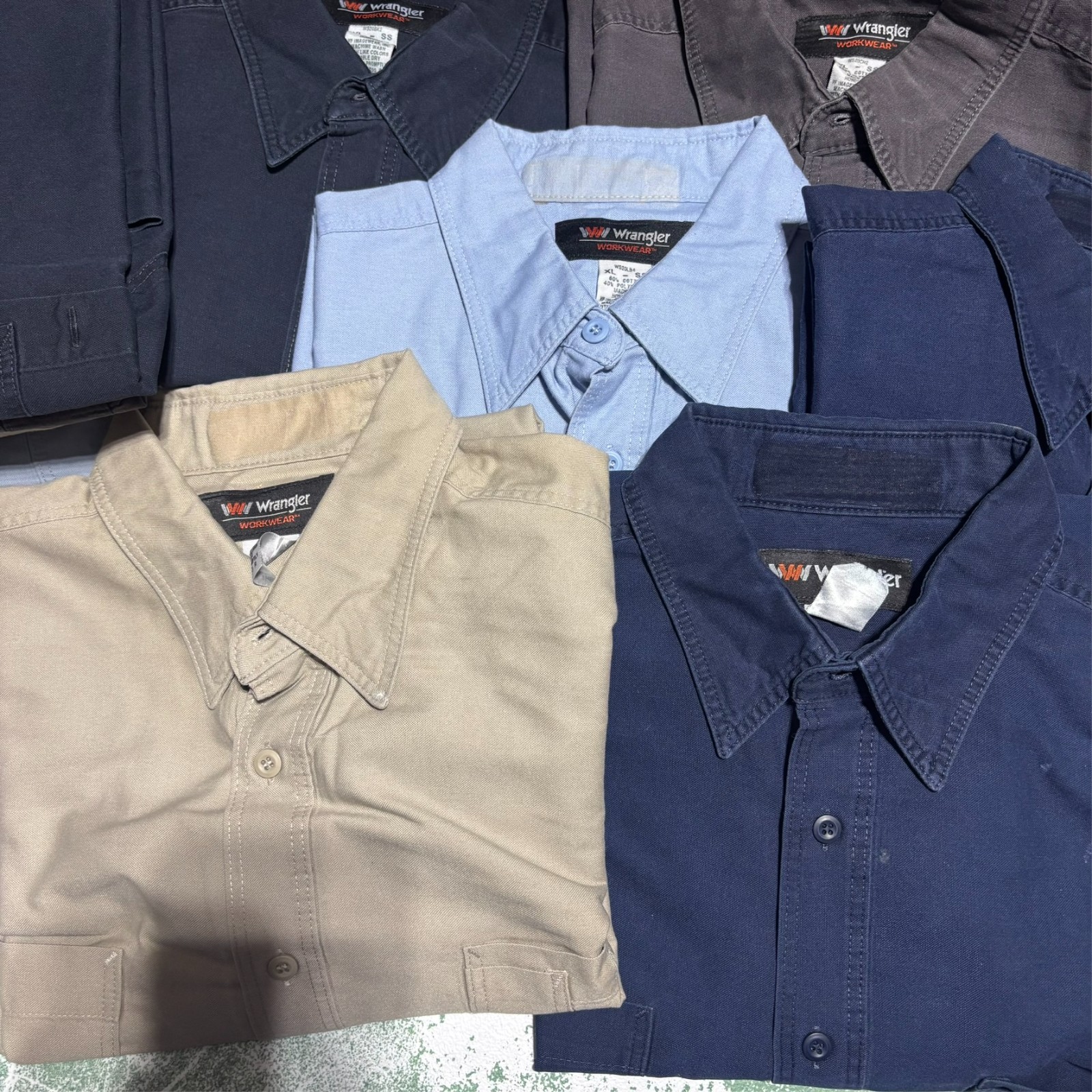 Wrangler Work Shirts Men XL Button up Uniform Workwear Western Cowboy LOT OF 10