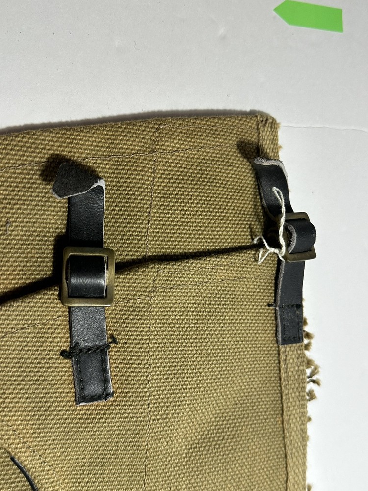 Pair Original Dated British Army Soldiers Spat / Gaiter