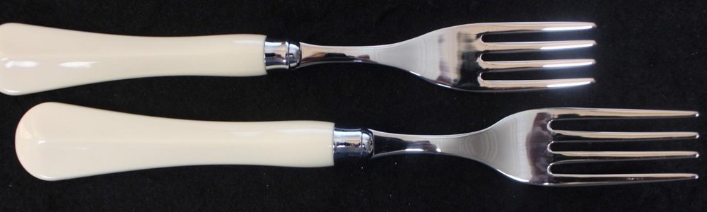Capdeco Vega Cream Five Piece Place Setting