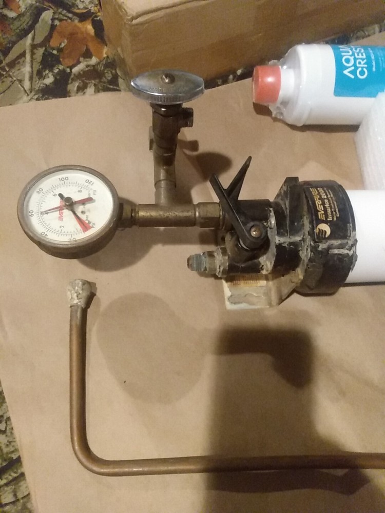 Everpure QL3B Filter Head with Mounting Bracket/Shut-Off Valve & Extra Filter