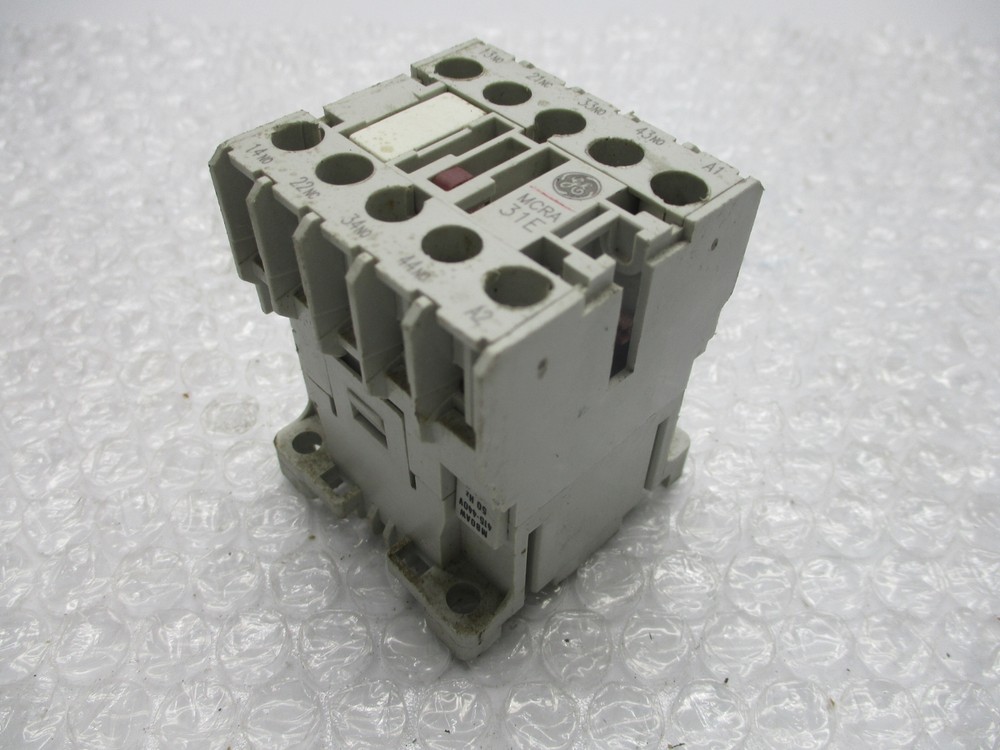GENERAL ELECTRIC MCRA031AT CONTACTOR UNMP