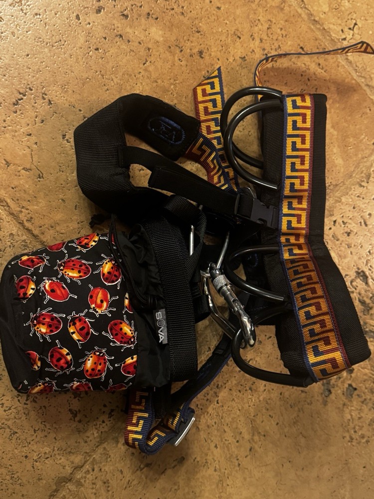 ABC Rock Climbing Harness with Chalk Bag