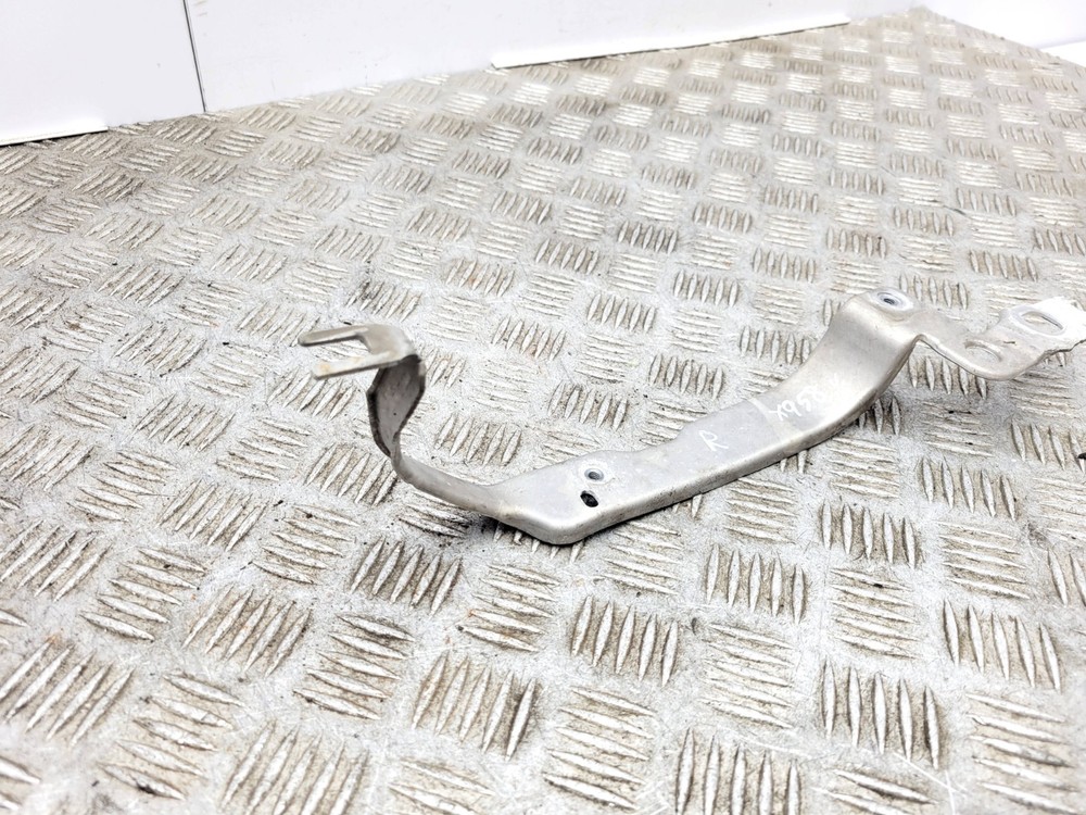 AUDI A6 C7 2012 FRONT RIGHT BUMPER BRACKET MOUNT SUPPORT 4G0807592