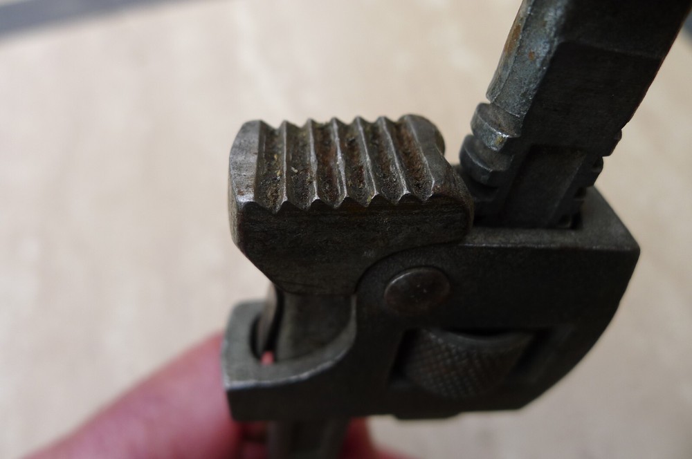 VTG 8" TRYON PIPE WRENCH