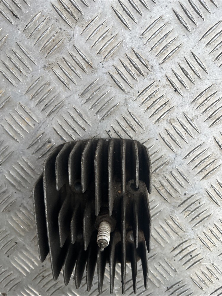 Kawasaki Kh250 Head 1