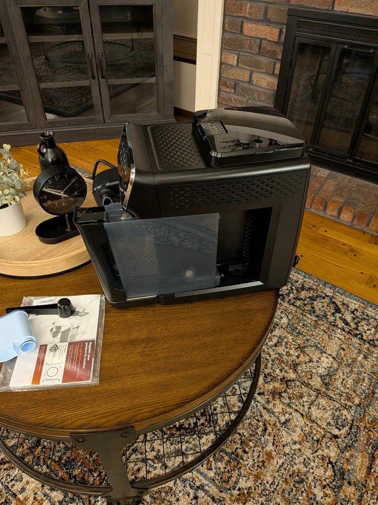 Philips 3200 Series LatteGo Automatic Espresso Machine - Black