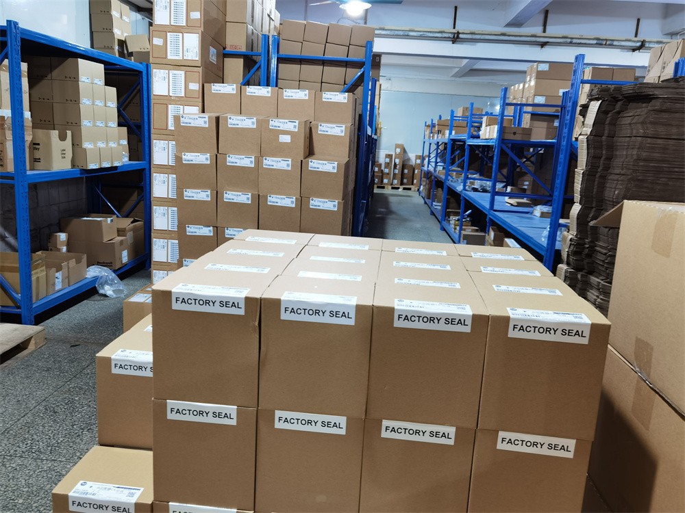 Micro800 2 PT Analog Output Module 2080-OF2 /A 2080OF2