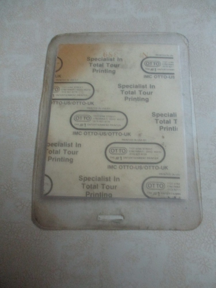 ACE FREHLEY KISS FREHLEY'S COMET BACKSTAGE & NUMBERED TOUR ISSUED LAMINATED PASS