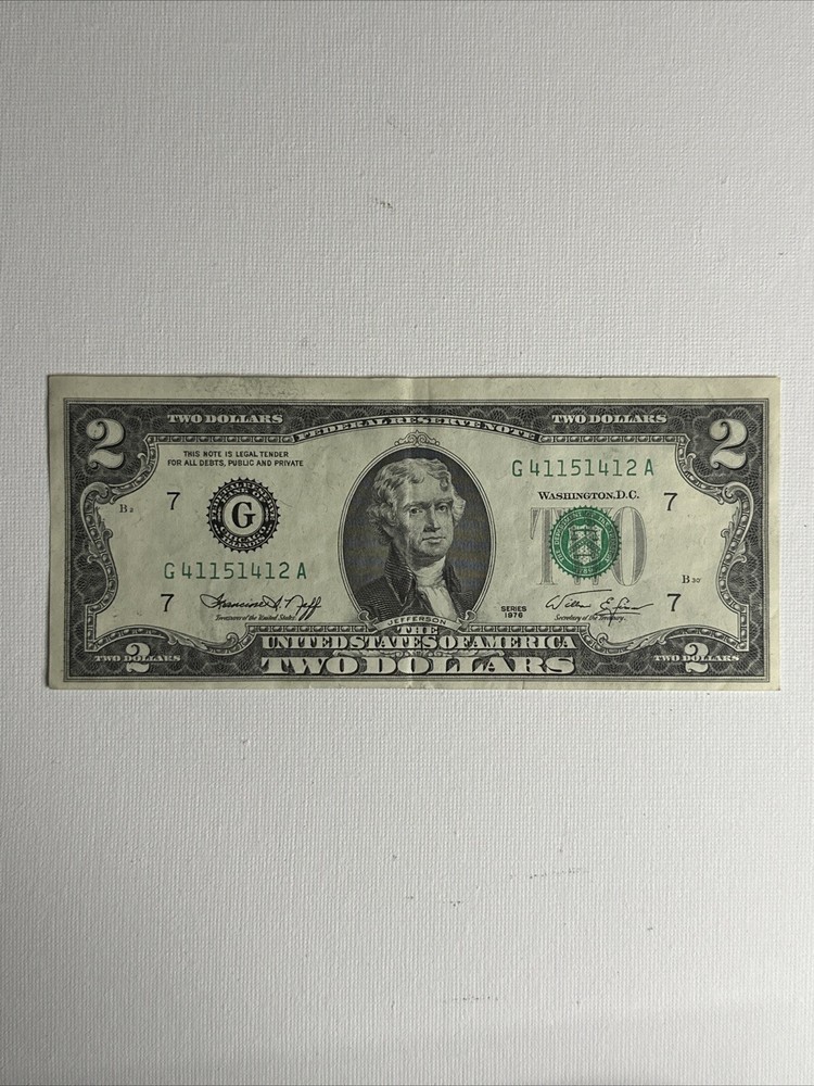 1976 Chicago B Cutting Error Uneven Border $2 Bill