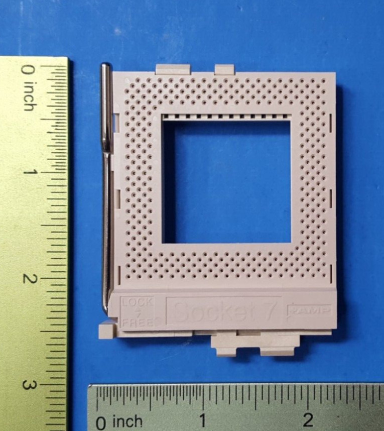 IC Socket , 916657-3 , AMP, 321 (19 x 19) Pos PGA, Socket 7,  Through Hole