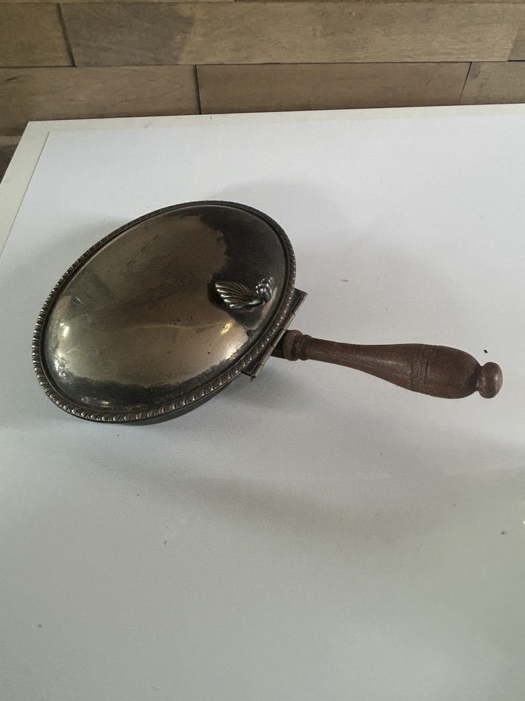 Vtg EPC Silver Metal Silent Butler/Crumb Catcher W/Wood Removable Handle #3810