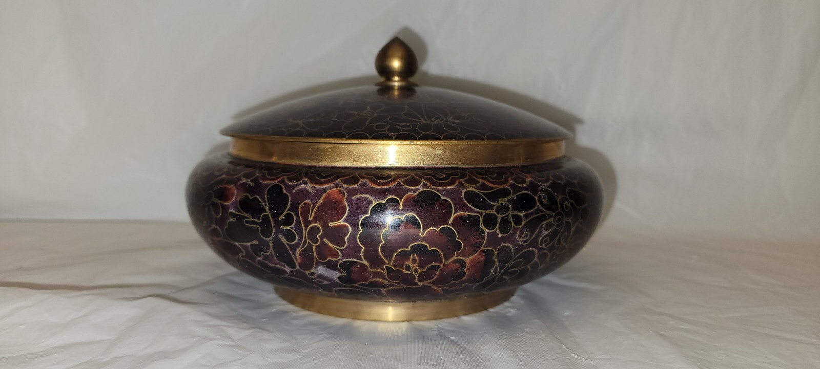 Chinese Cloisonne Lidded Candy Dish / Trinket Dish