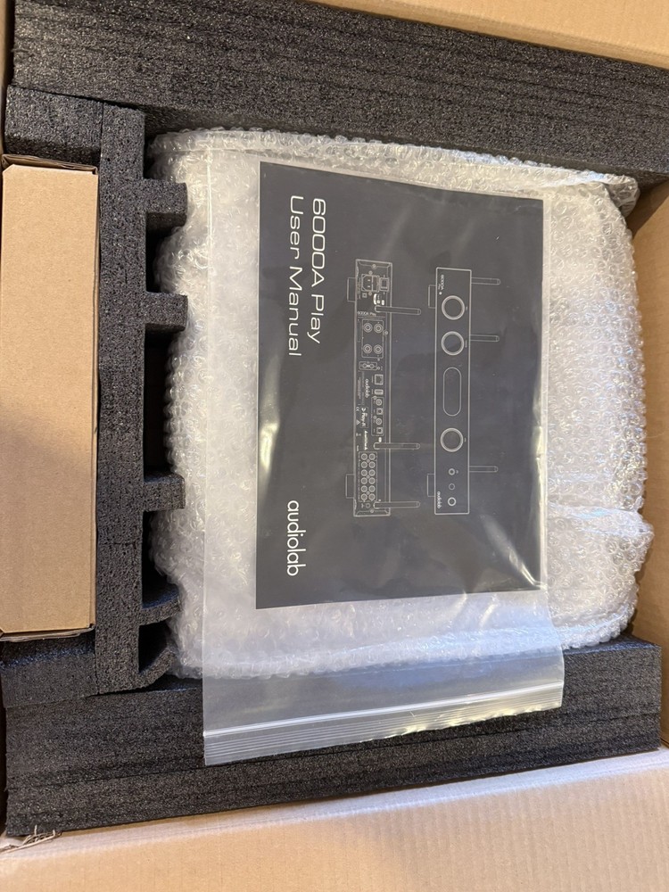 Audiolab 6000A Play Amplifier Streaming Player Black Excellent Condition.