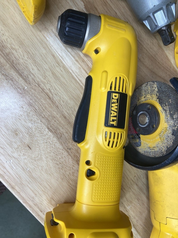 DeWalt DW059 Variable Speed 1/2-in And Other 18v Dewalt Set Tools