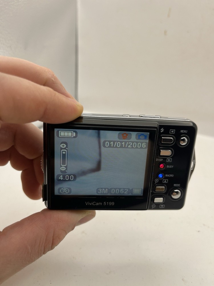 Vivitar ViviCam 5199 Digital Camera 5MP Black – Fully Working – Compact Camera