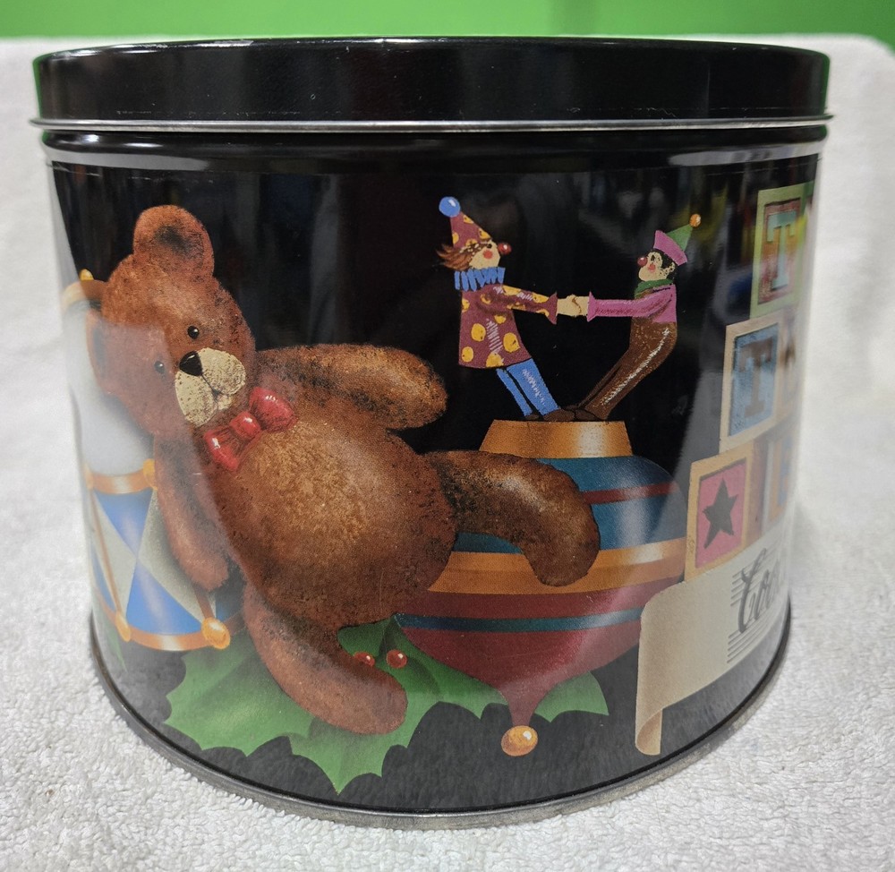 Vintage Christmas Tin