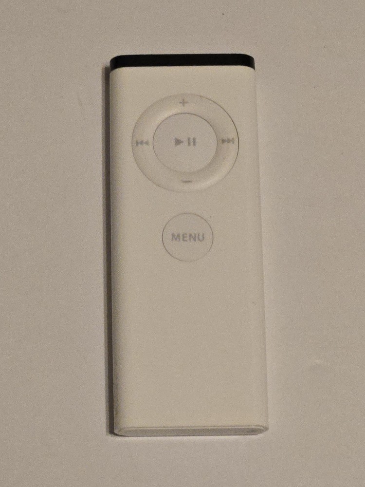 GENUINE APPLE TV REMOTE MODEL A1156 UNTESTED