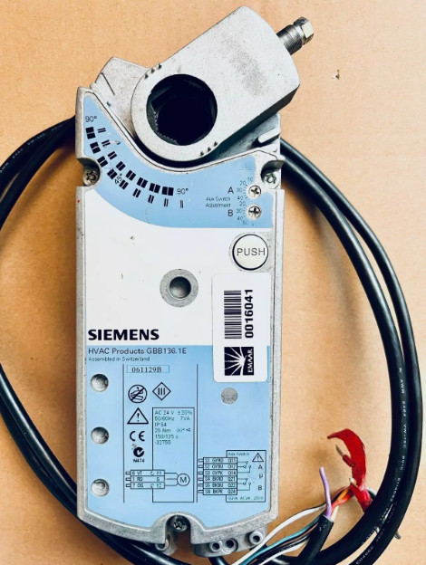 1pcs Siemens GBB136.1E electric switch regulating damper actuator.