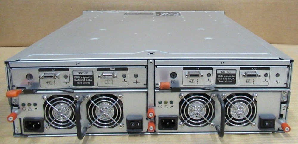 Dell PowerVault MD1000 3x 600GB/4x 450GB SAS 3.6TB 2x Controllers Storage Array