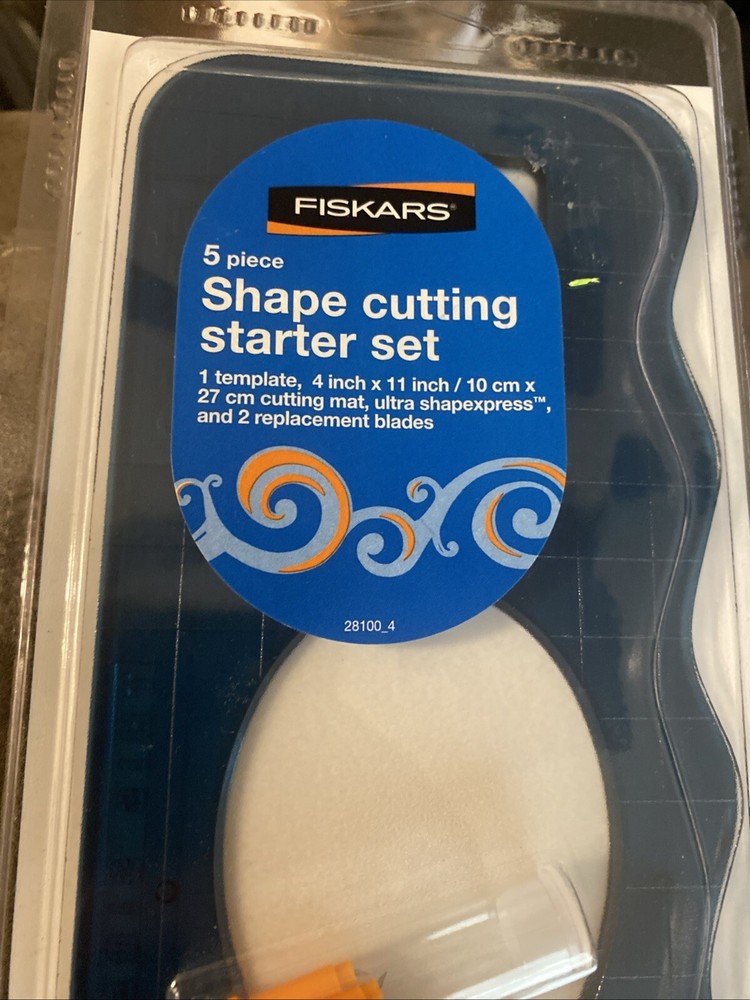 Fiskars Shape Cutting Start Set Scrapbooking Circle Square Oval Extra Blades
