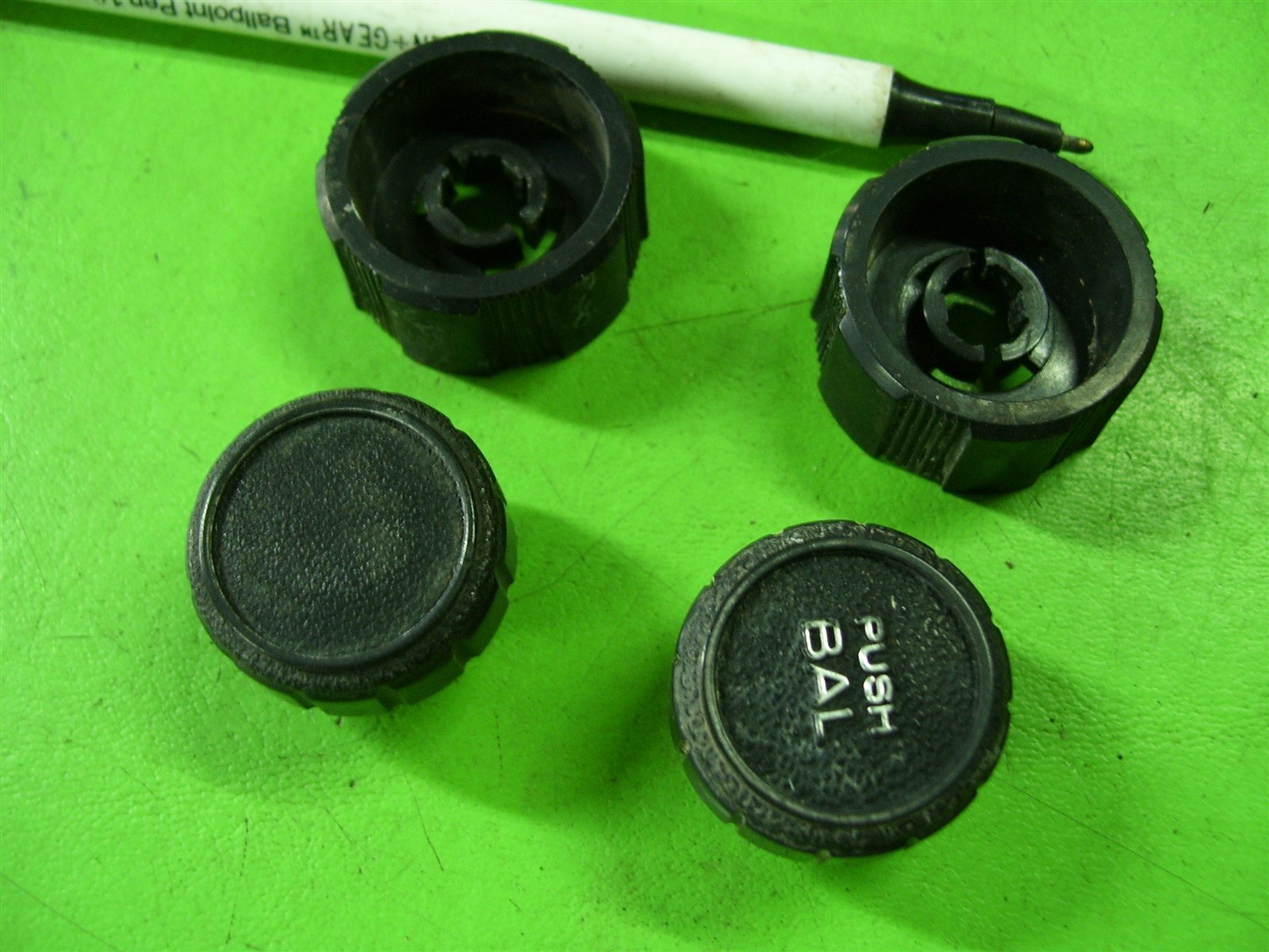 1985 Dodge D50 Ram 50 Radio KNOBS controls OEM Mighty Max