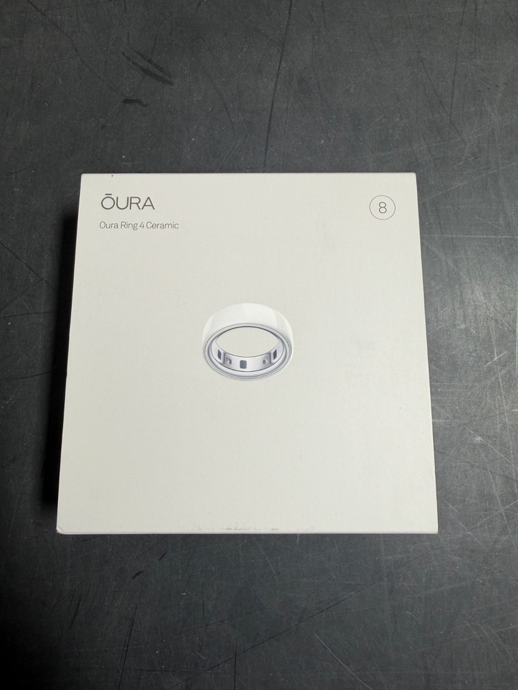 Oura Ring 4 Ceramic Cloud Size 8 New!!!