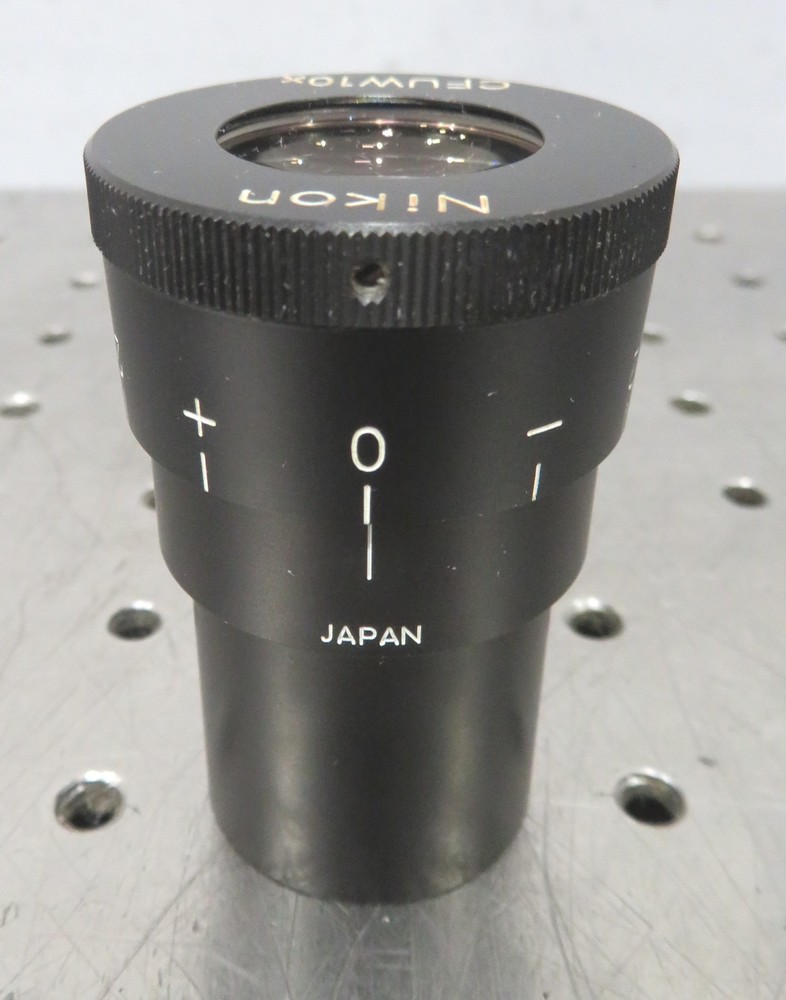 C195460 Nikon CFUW10x Focusing Microscope Eyepiece