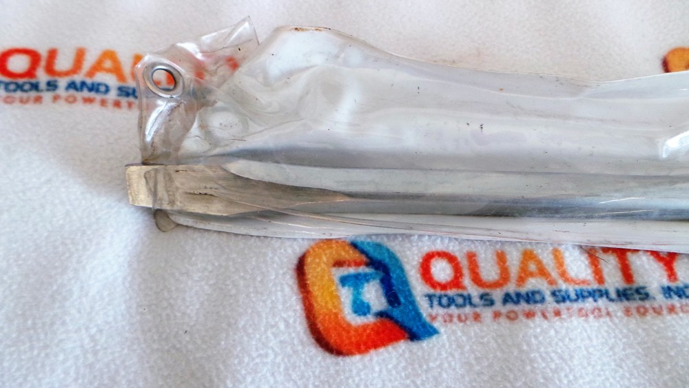 Jumbo Flat Screwdriver 1/2" x 18"