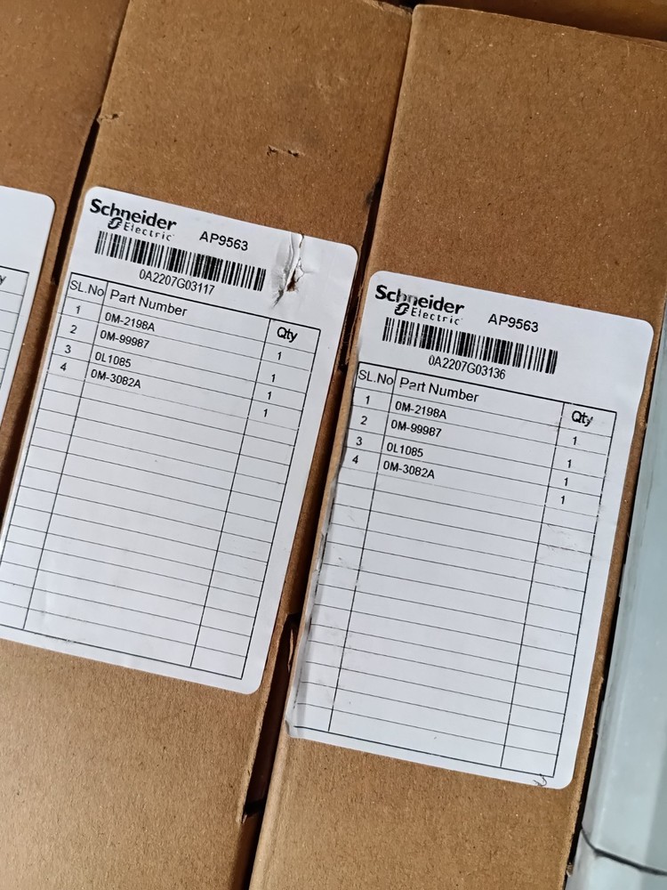 APC AP9563 Basic PDU 20A