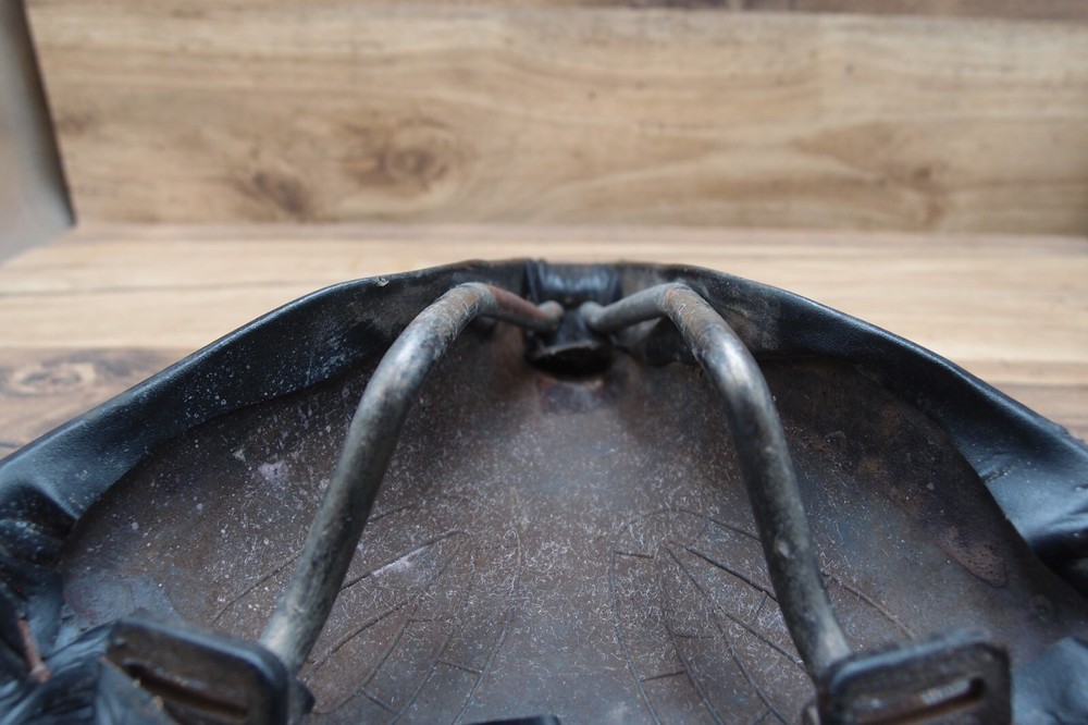 touring saddle Italia Sporting 1980's saddle