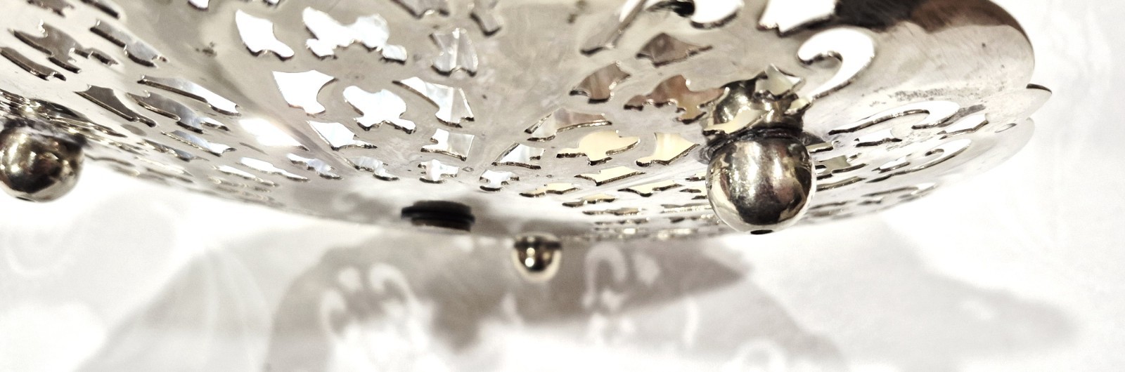 Antique VTG Quartered Silver Plated Appetizer Dessert 9" Serving Dish Hallmarks