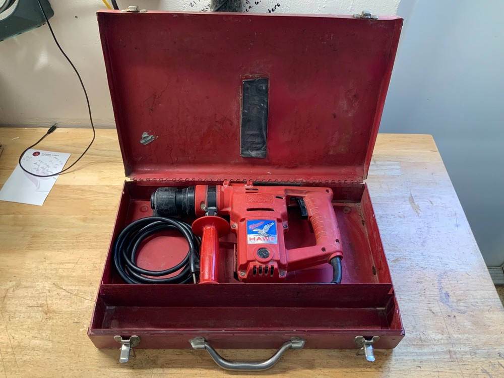 Milwaukee Hawk 1" Rotary Hammer Drill