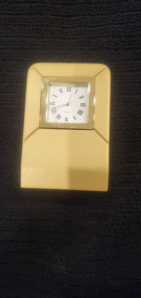 Quartz Movement Paperweight Desk Clock Gold