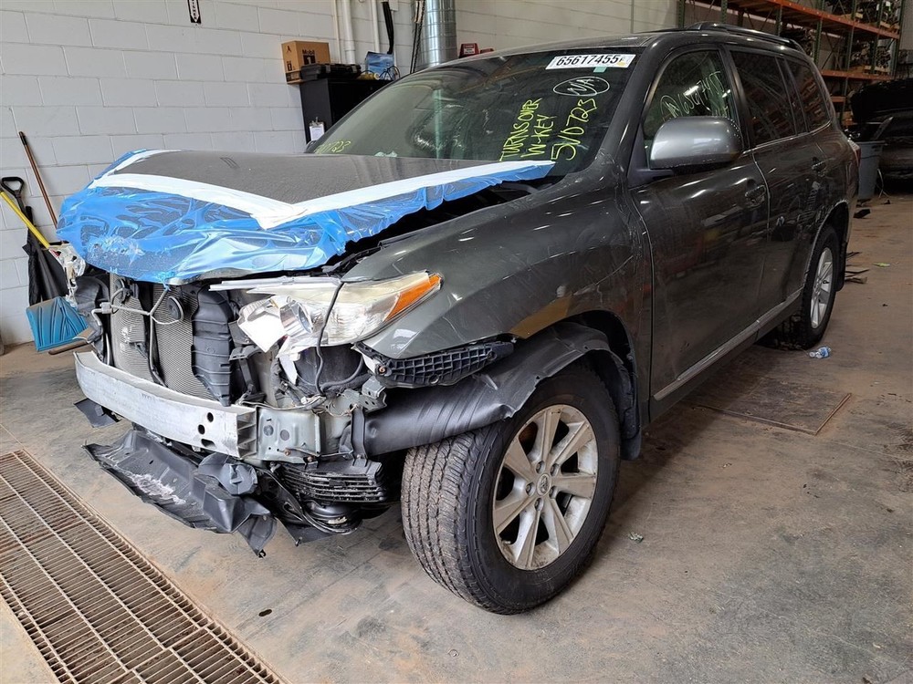 Rear 2012 Highlander Display Screen Sku#4257147