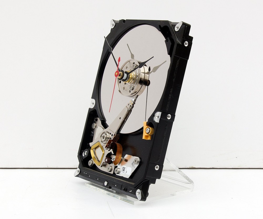 Recycled computer hard drive desk clock, Quartz, time, battery, upcycle, PC,