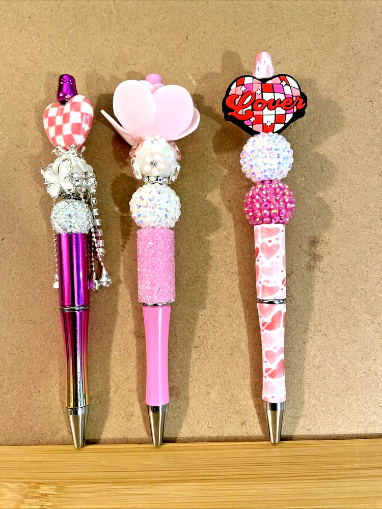 3 miscellaneous beaded pens with 1 ink refill each