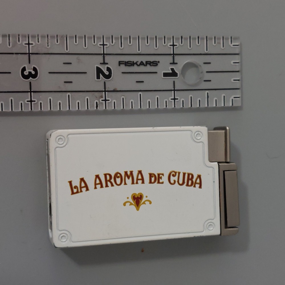 La Aroma de Cuba Jetline Lighter