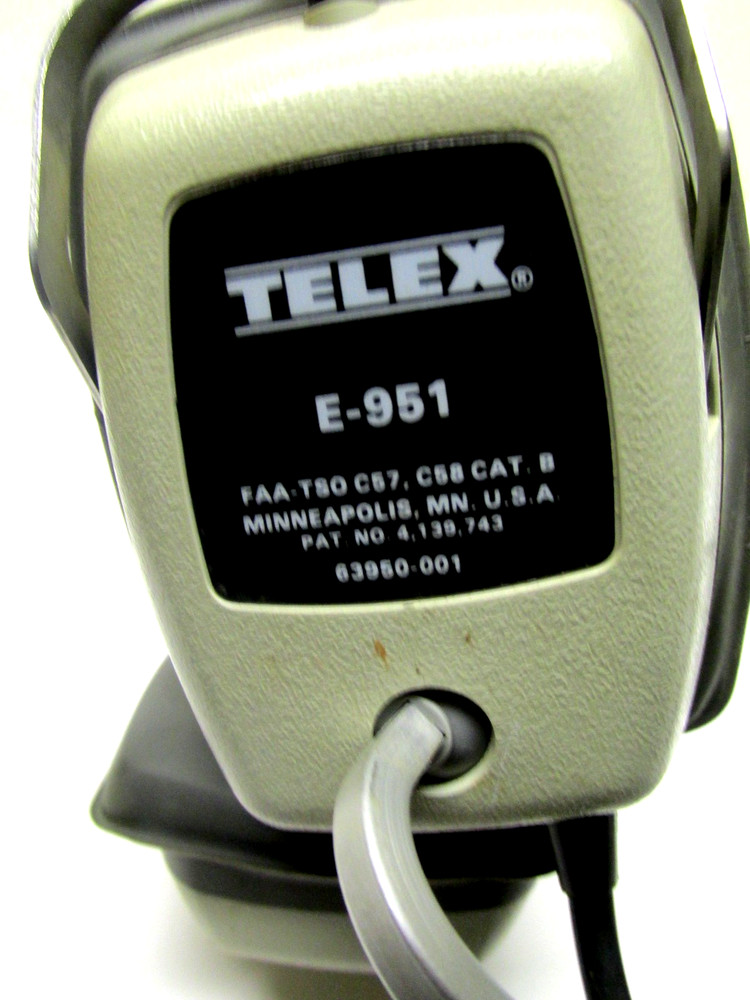 Z-Vintage Telex E-951 Aviation Headset Untested