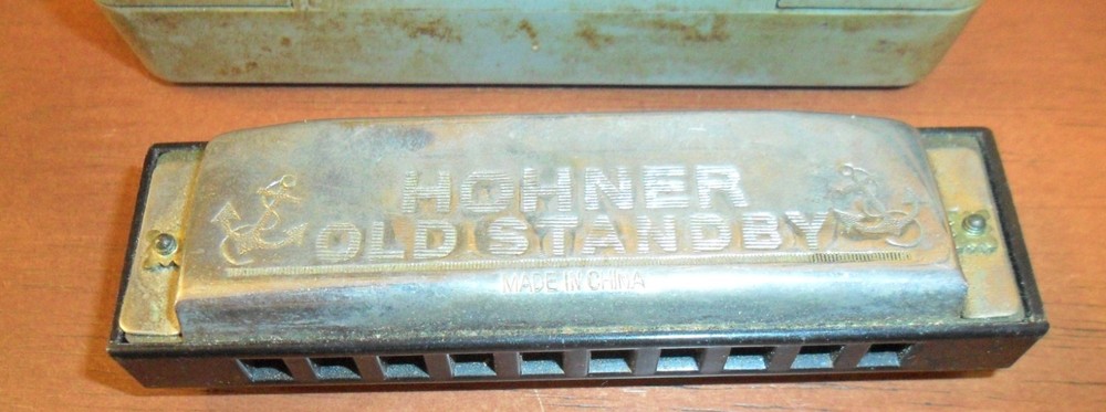 HOHNERS "OLD STANDBY" Harmonica, With a Case 4" Long