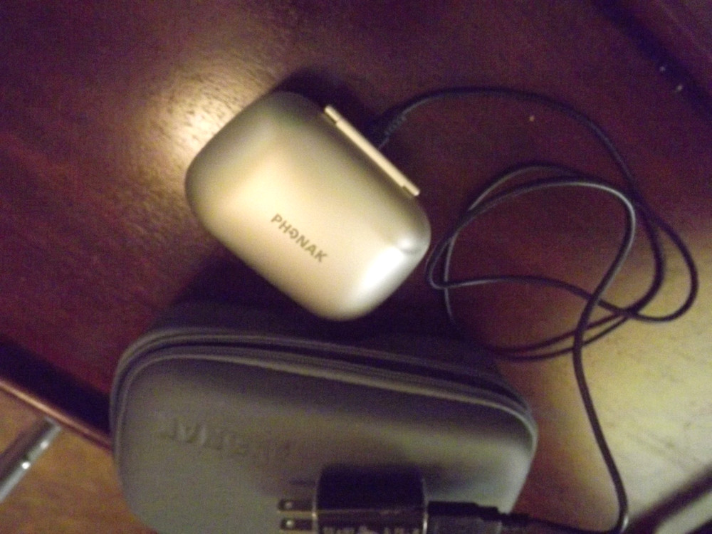 Phonak rechargeable hearing aides used