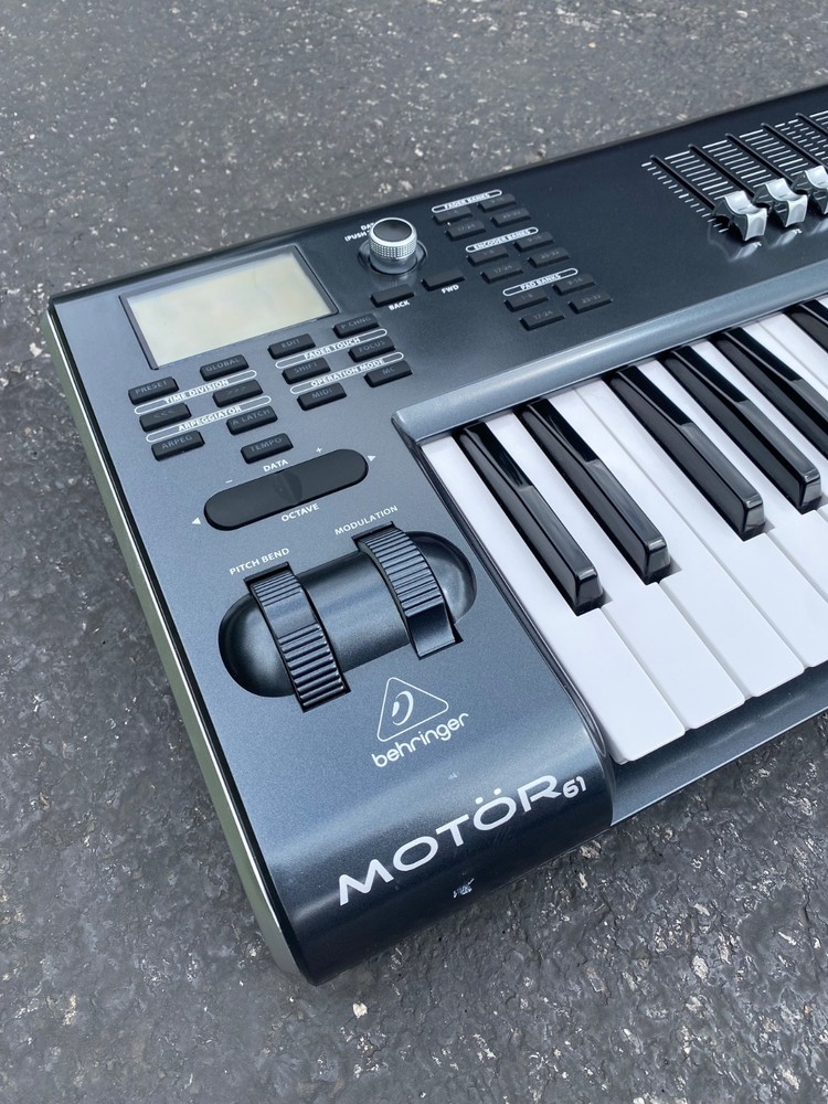 Behringer MOTÖR 61 61 Key USB/MIDI Master Controller Keyboard with Faders & Pad