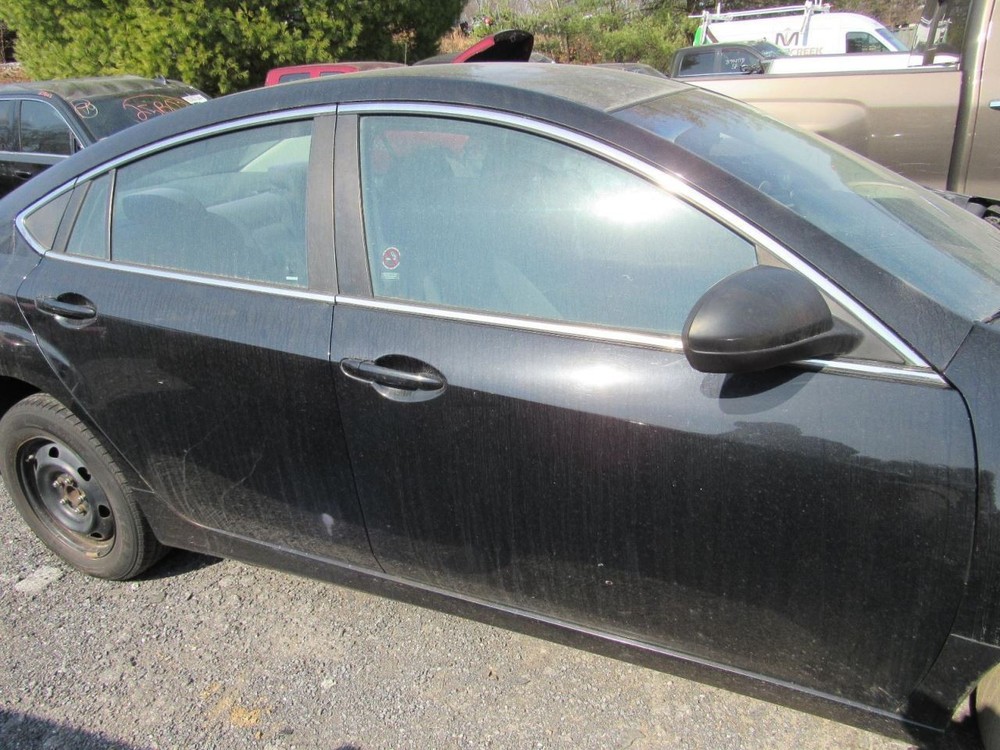 6 2013 Glove Box 1036858