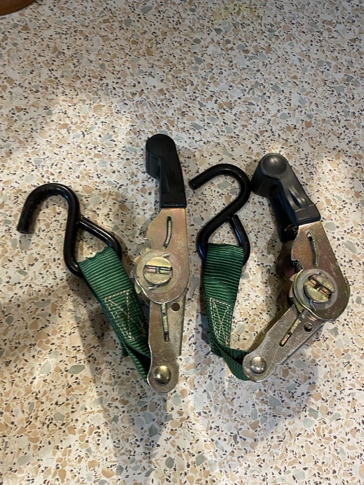 2 Smart Straps Ratchet Straps