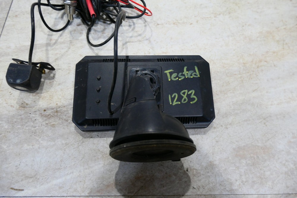 AFTERMARKET BACK UP CAMERA, DISPLAY SCREEN & BRACKET (OPS1283)