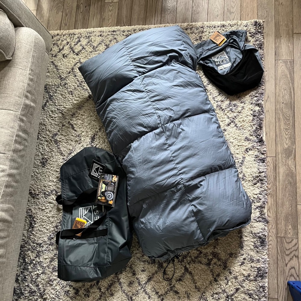 HEST Down Comforter Size Double