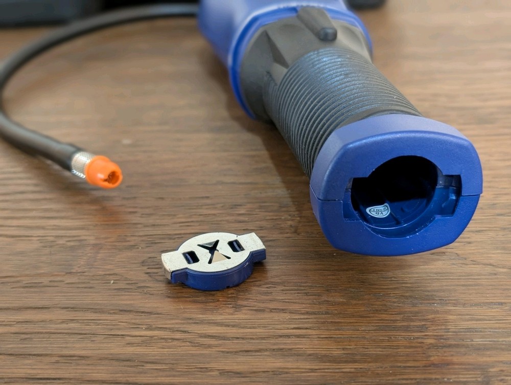 TIF XL-1A - Refrigerant Leak Detector Tool w/Sensing Tip & Case